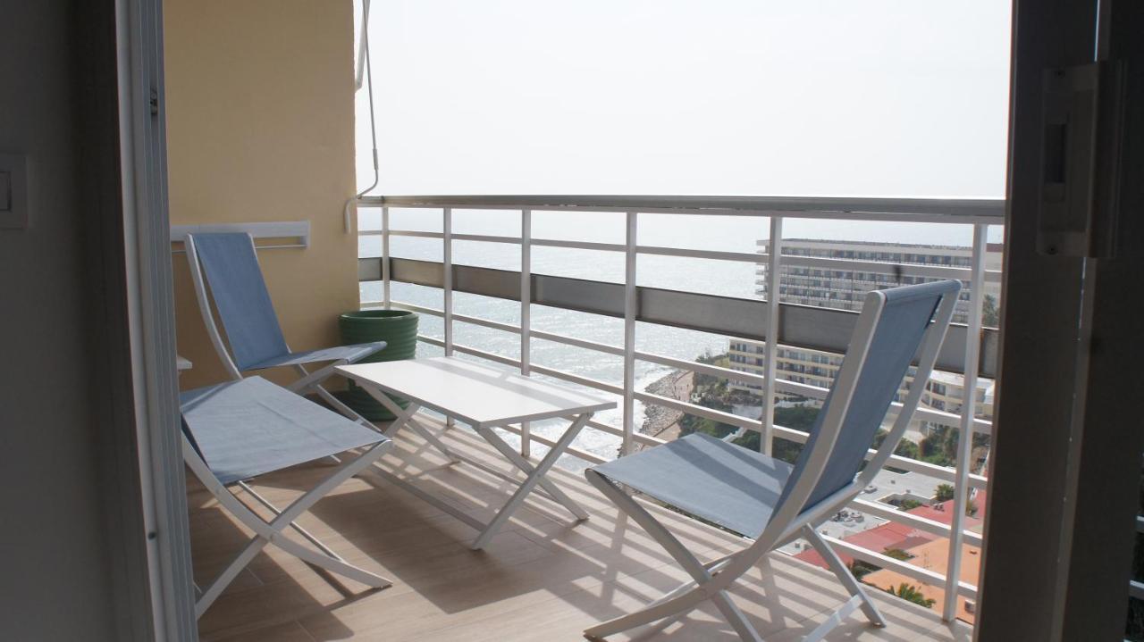 Apartamentos Calma Rentals توريمولينوس المظهر الخارجي الصورة